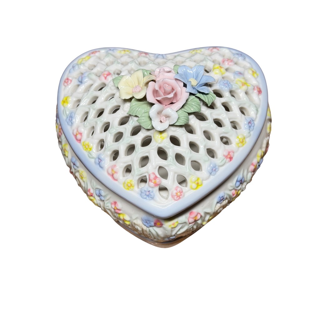 Vintage Heart Shaped Ceramic Trinket Box Pierced Lattice Lid Floral Relief White